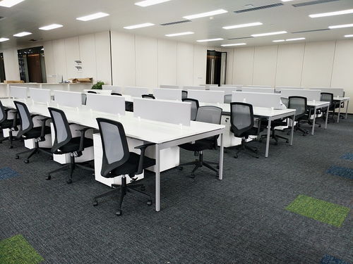 選擇專業(yè)長(zhǎng)沙辦公家具廠，盡享一流服務(wù)品質(zhì)與個(gè)人商務(wù)體驗(yàn)